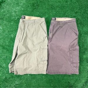 Y2K rugged wear cargo shorts bundle of 2 size  42